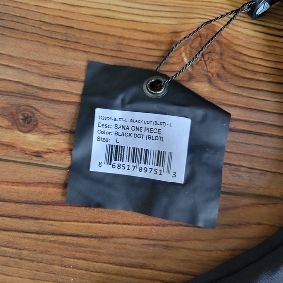 NWT Stone Fox Swim Sana One Piece Swimsuit in Black Dot L - Picture 8 of 9